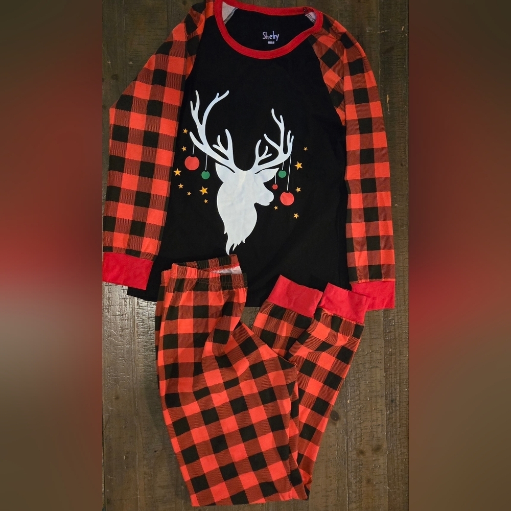 Women Small Plaid Reindeer Pajama Set Christmas Holiday Long Sleeve Long Pants